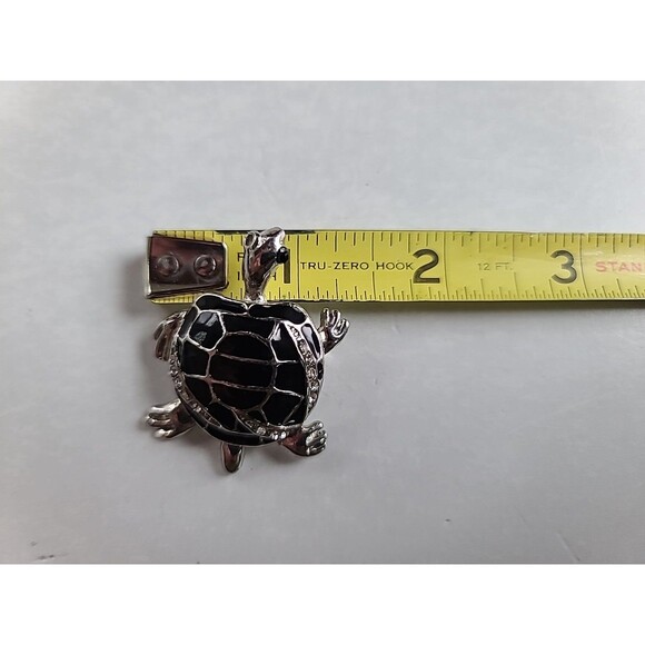Turtle Shaped Black Enamel Silver Tone Metal Brooch Vintage, READ DESCRIPTION - Picture 9 of 10